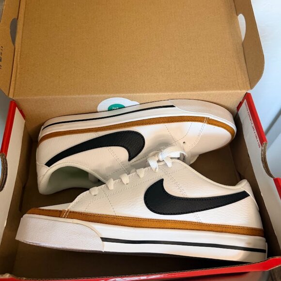 Nike Women's Court Legacy Next Nature Shoes - Picture 2 of 5